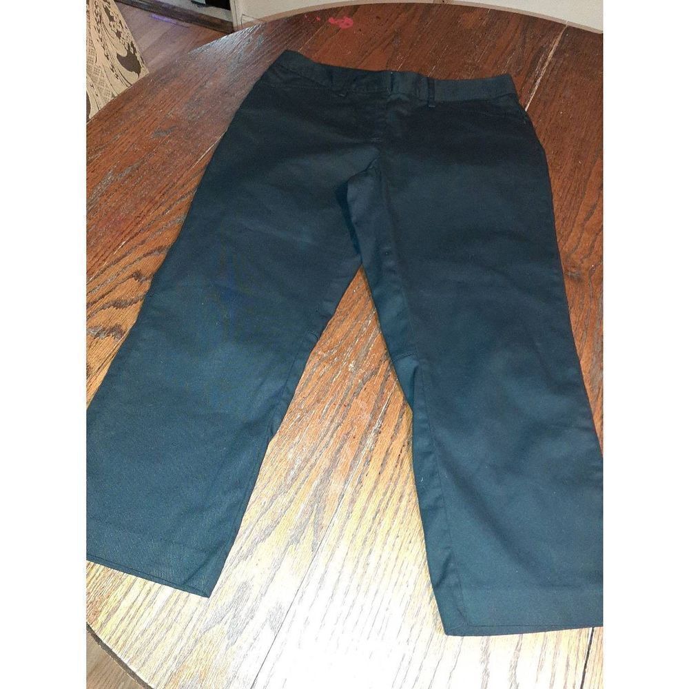 Size 6 Bass Stretch Black Cropped Capri Pants